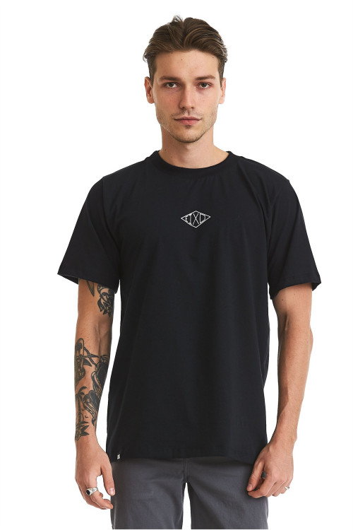 Camiseta Classic Black